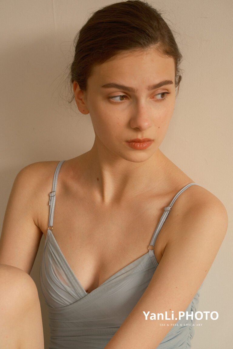 {"data":{"playId":"","stickerId":"","capability_extra_v2":{"sticker":[{"effect_id":"??????","panel":"sticker"}]},"pictureId":"832492A6-01F0-4D1A-B826-14186C3615F5","infoStickerId":"??????","effect_id":"sticker","enter_from":"enter_launch","os":"ios","effect_type":"tool","activityName":"","product":"retouch","filterId":"","appversion":"13.7.0","capability_key":["sticker"],"imageEffectId":""},"source_type":"douyin_beauty_me"}